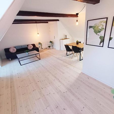 Beautiful Double Room In The Center Of City Randers Buitenkant foto