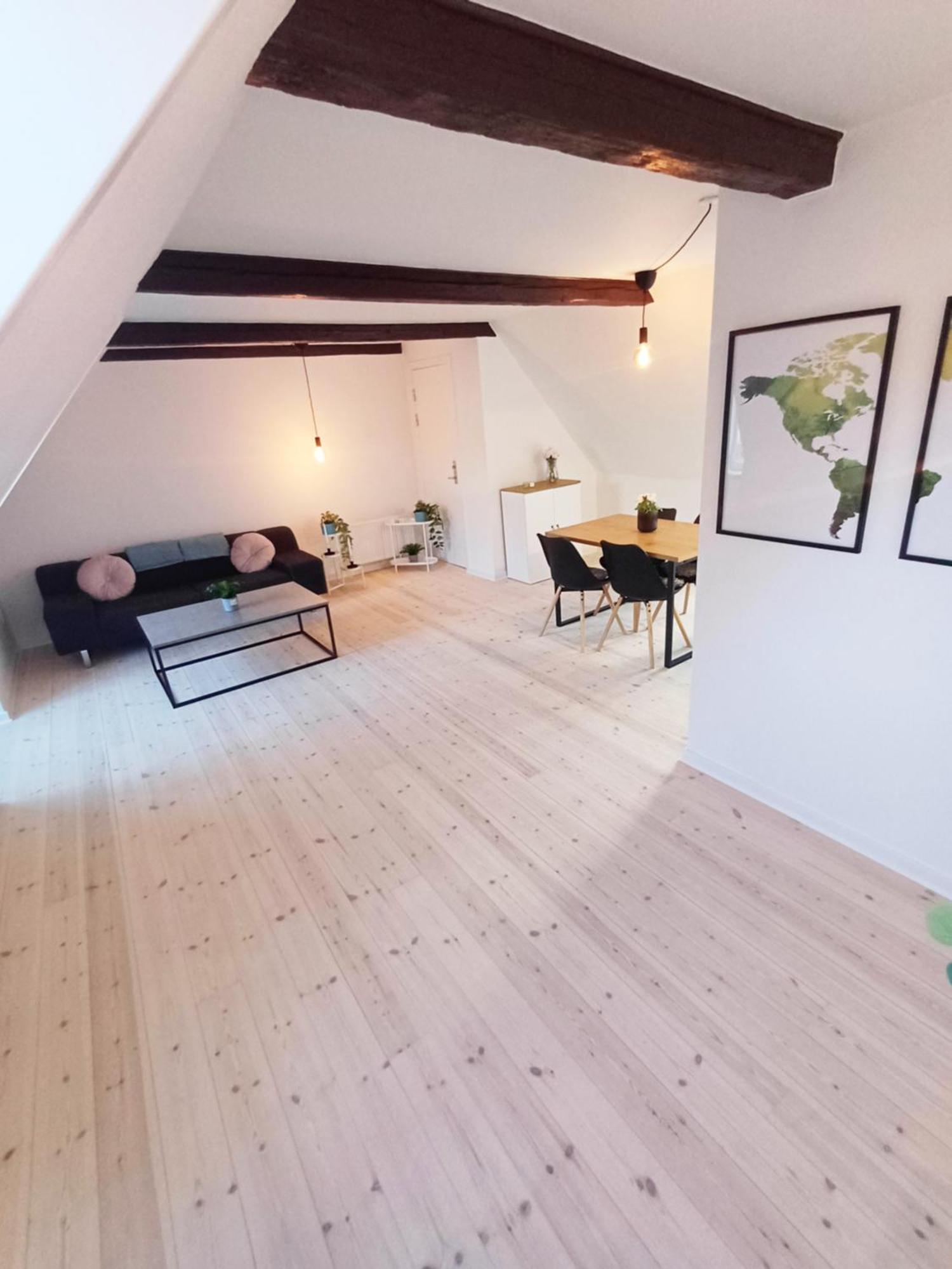 Beautiful Double Room In The Center Of City Randers Buitenkant foto